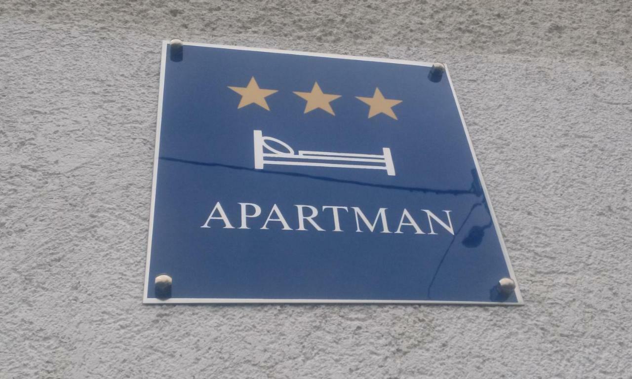 Apartman Teuta Загреб Экстерьер фото